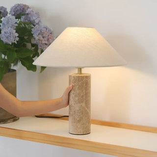 Luma | Tischlampe | Marmor