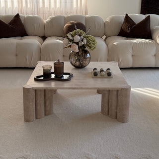 Virelia | Couchtisch | Travertin | Marmor